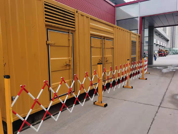 平和租赁发电机发电机油箱使用后要定期清除油箱底部沉淀的杂质