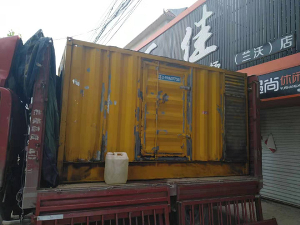 平和发电机组功率与使用时间之间的关系
