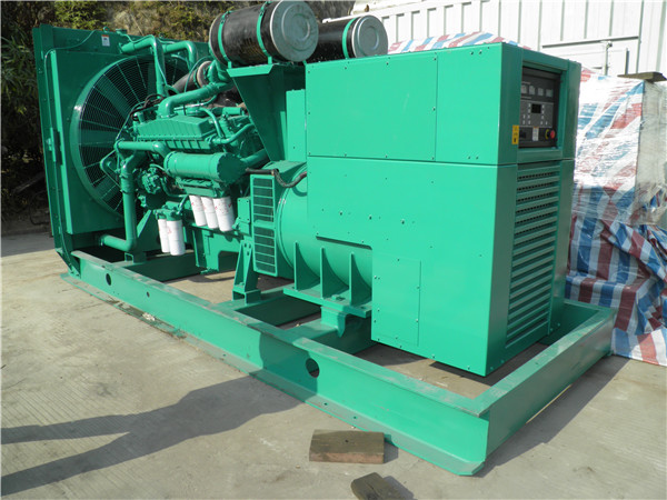 平和出租发电机-进口柴油发电机组与国产柴油发电机组的区别