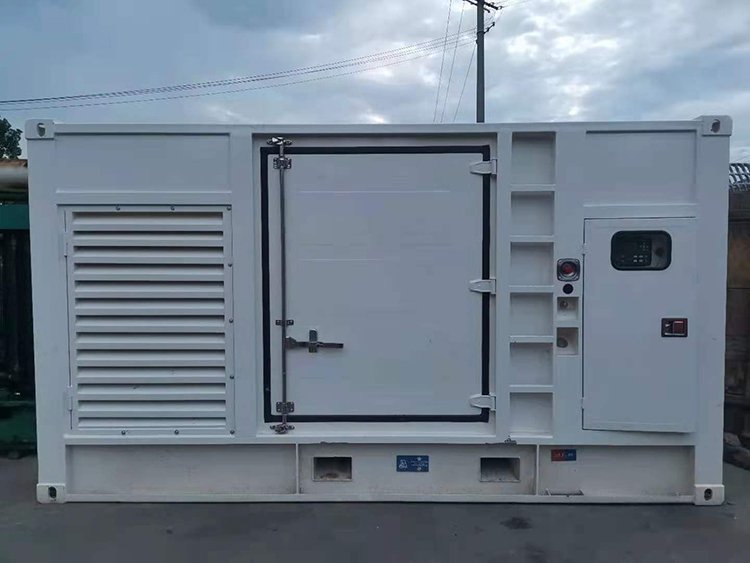 平和电动机的启动电流过大可能会对电网造成什么影响？