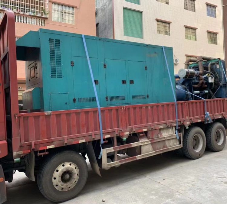 平和如何在不同负载率下确保 400KW 柴油发电机组的正常运行？