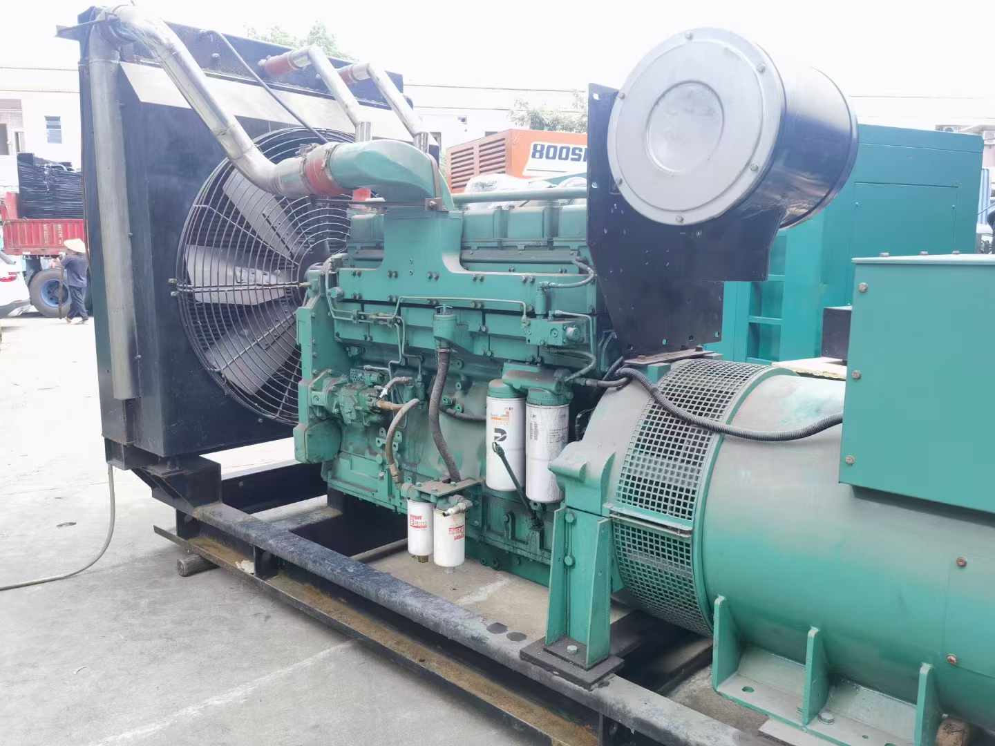 平和不同功率因数对选择柴油发电机组的影响