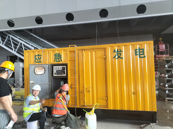 平和怎样判断空气滤清器是否需要更换？